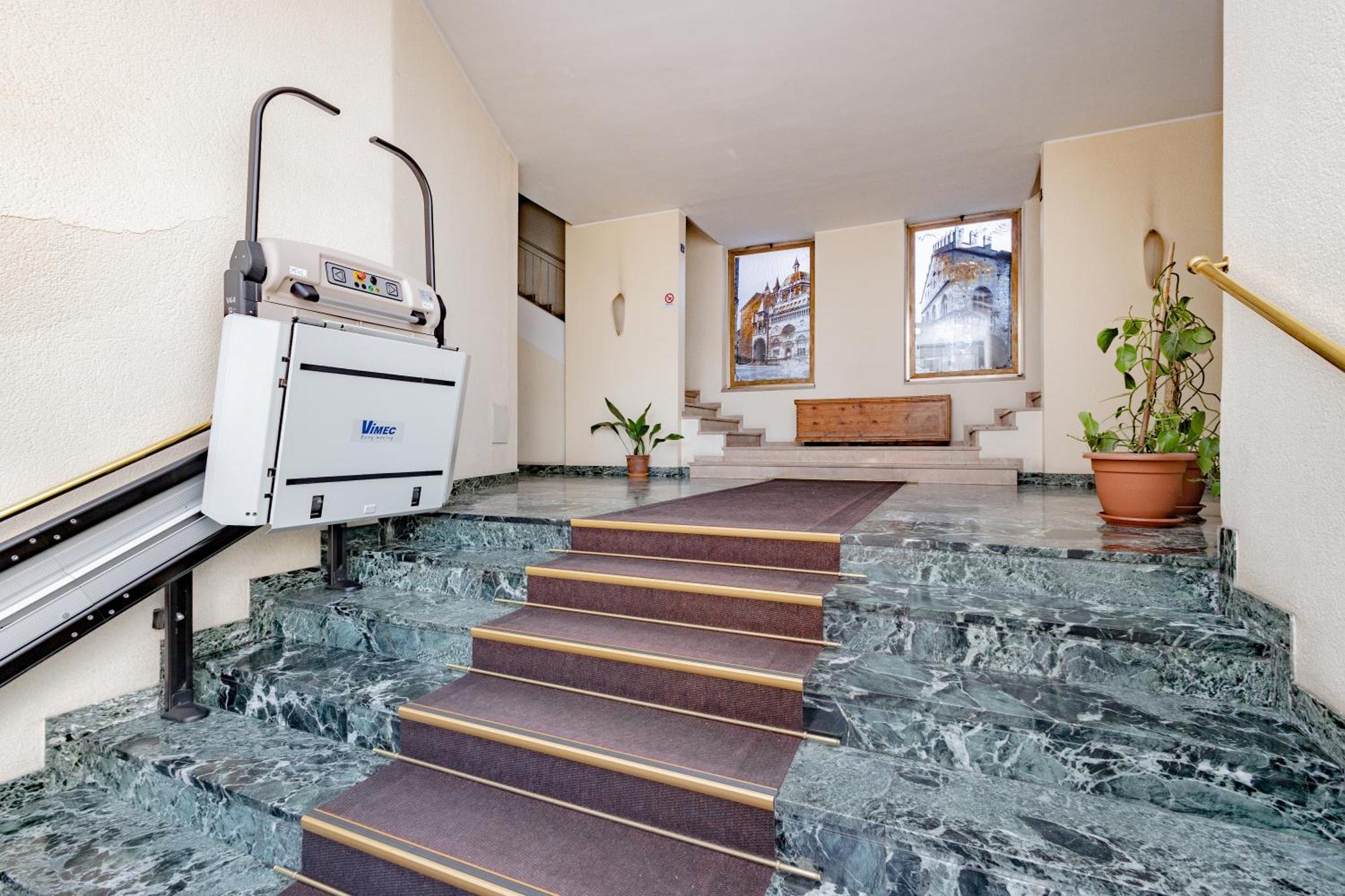 Apartamento Golden House Bérgamo Exterior foto
